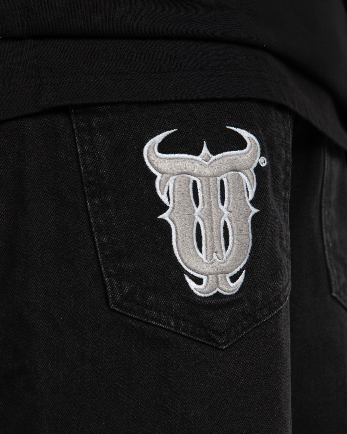 QT DENIM SHORTS BLACK