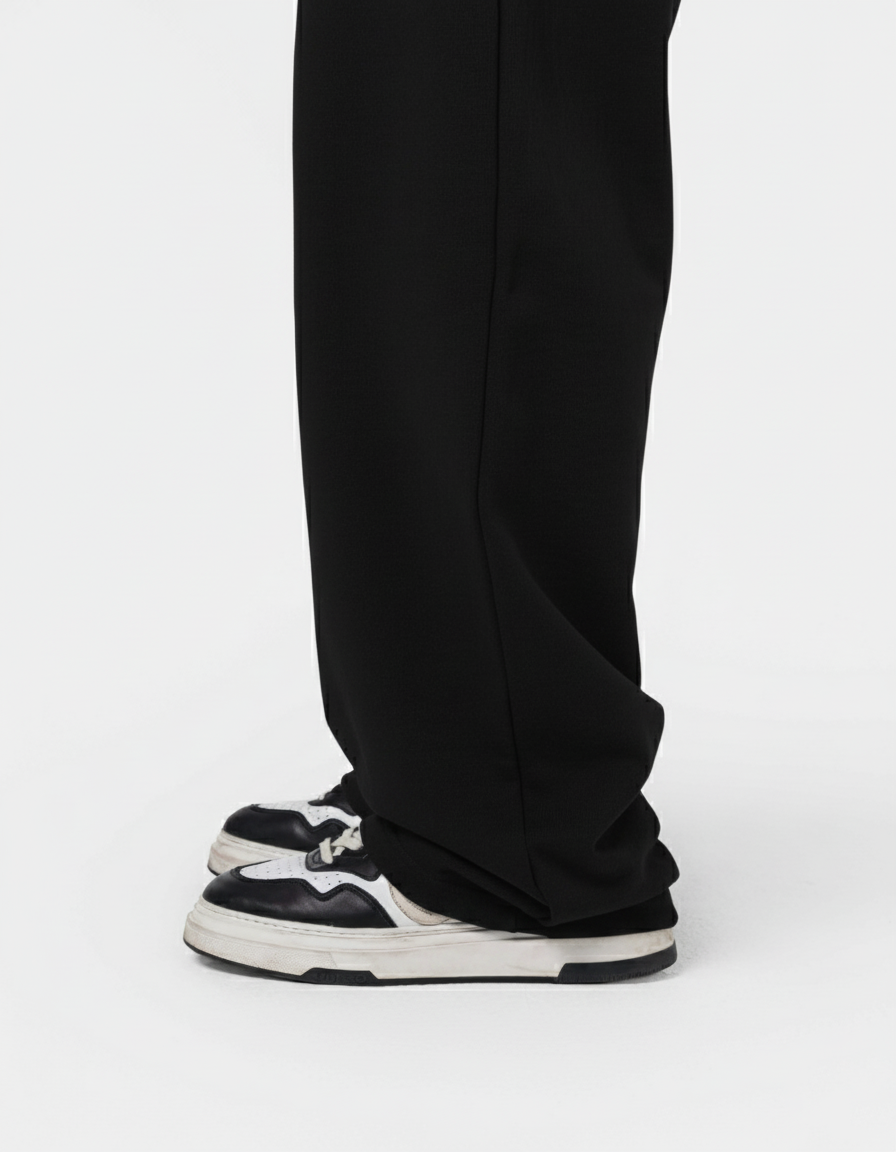 QUNTO CLASSIC JOGGER BLACK