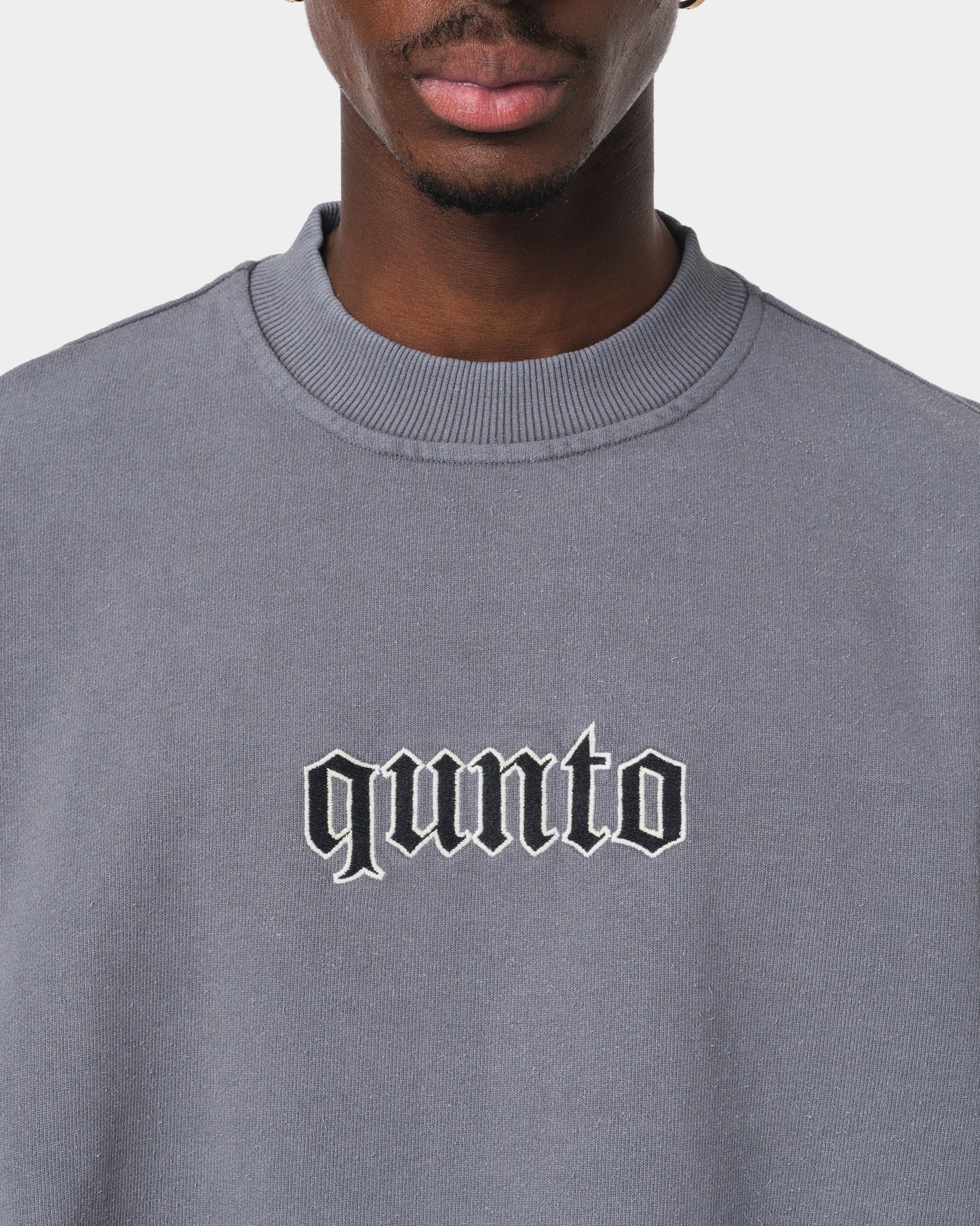 ESSENTIAL GREY SWEATER