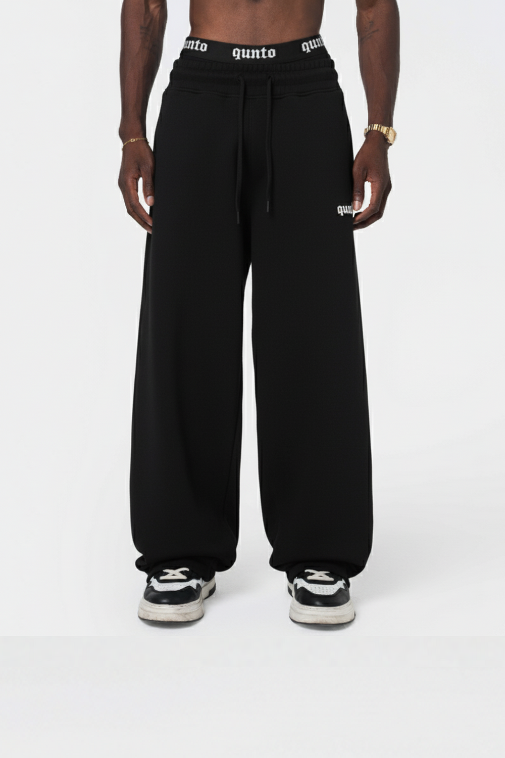 QUNTO CLASSIC JOGGER BLACK