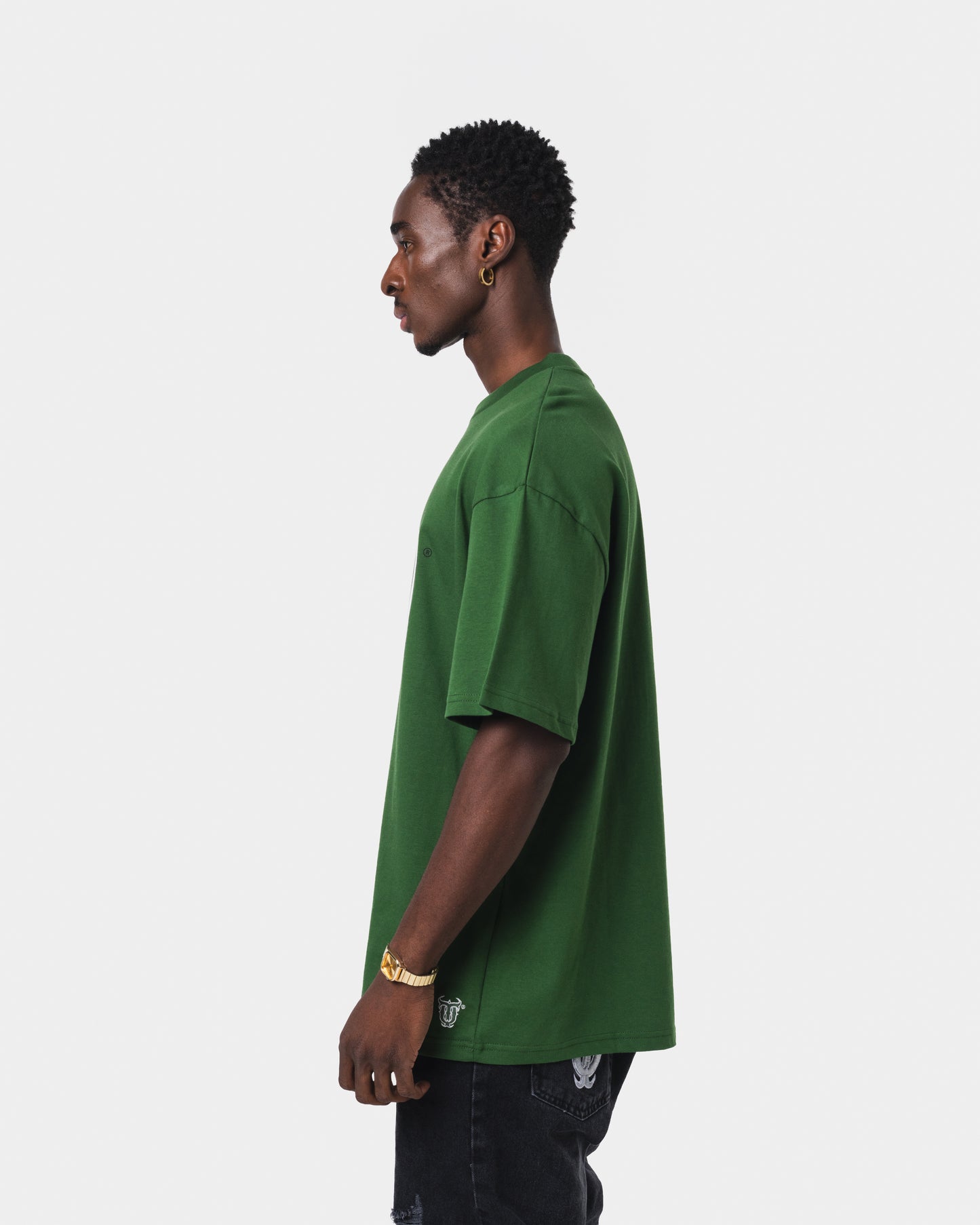 QUNTO WHITE ON GREEN TSHIRT