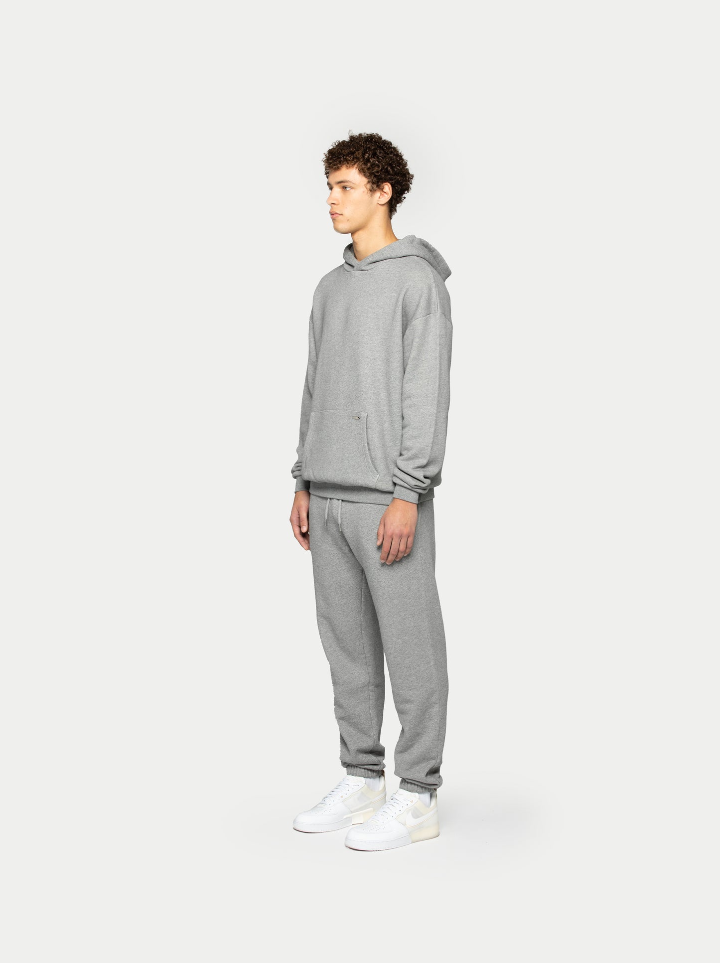 HEAVY JOGGER GREY