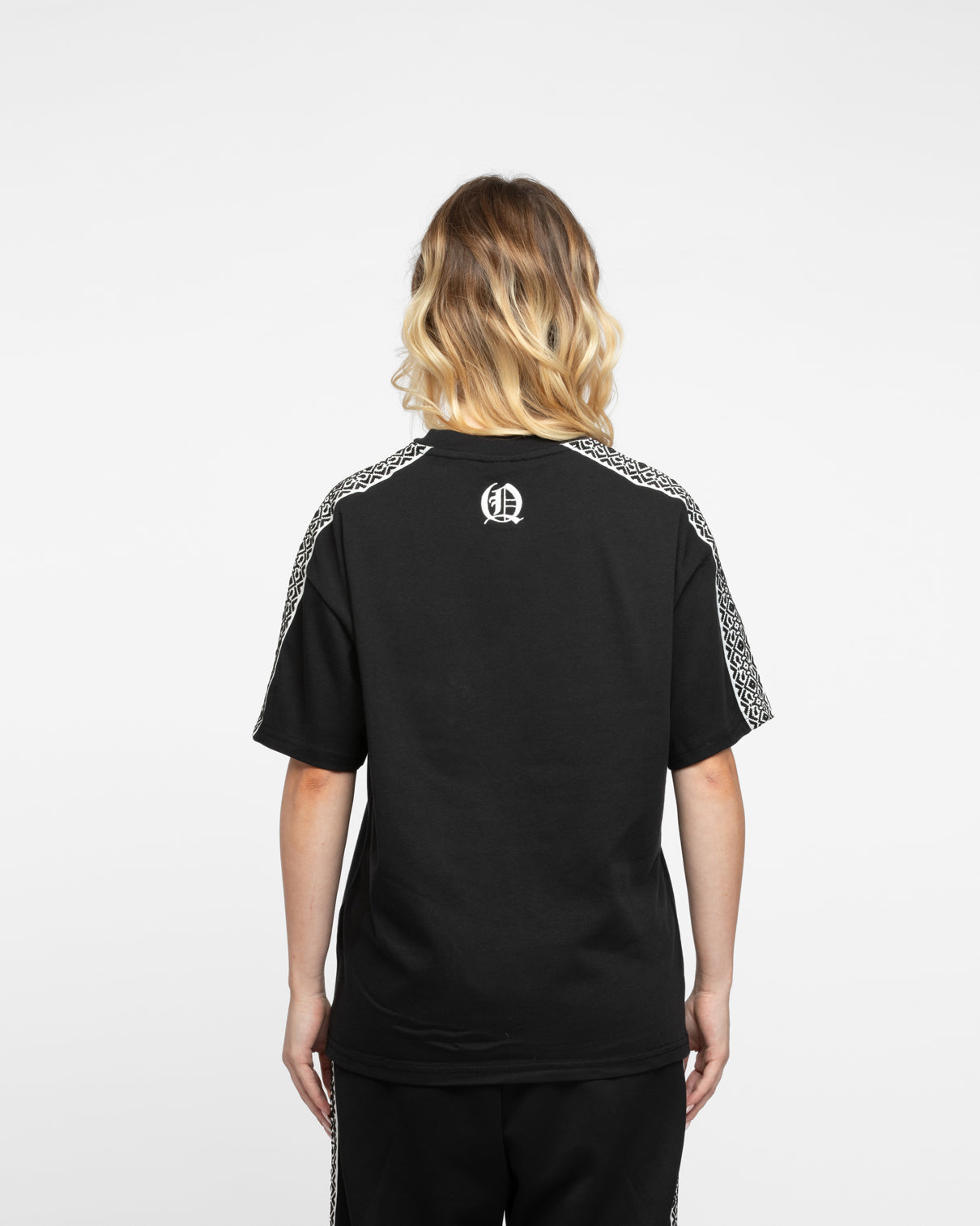 HERITAGE TSHIRT BLACK