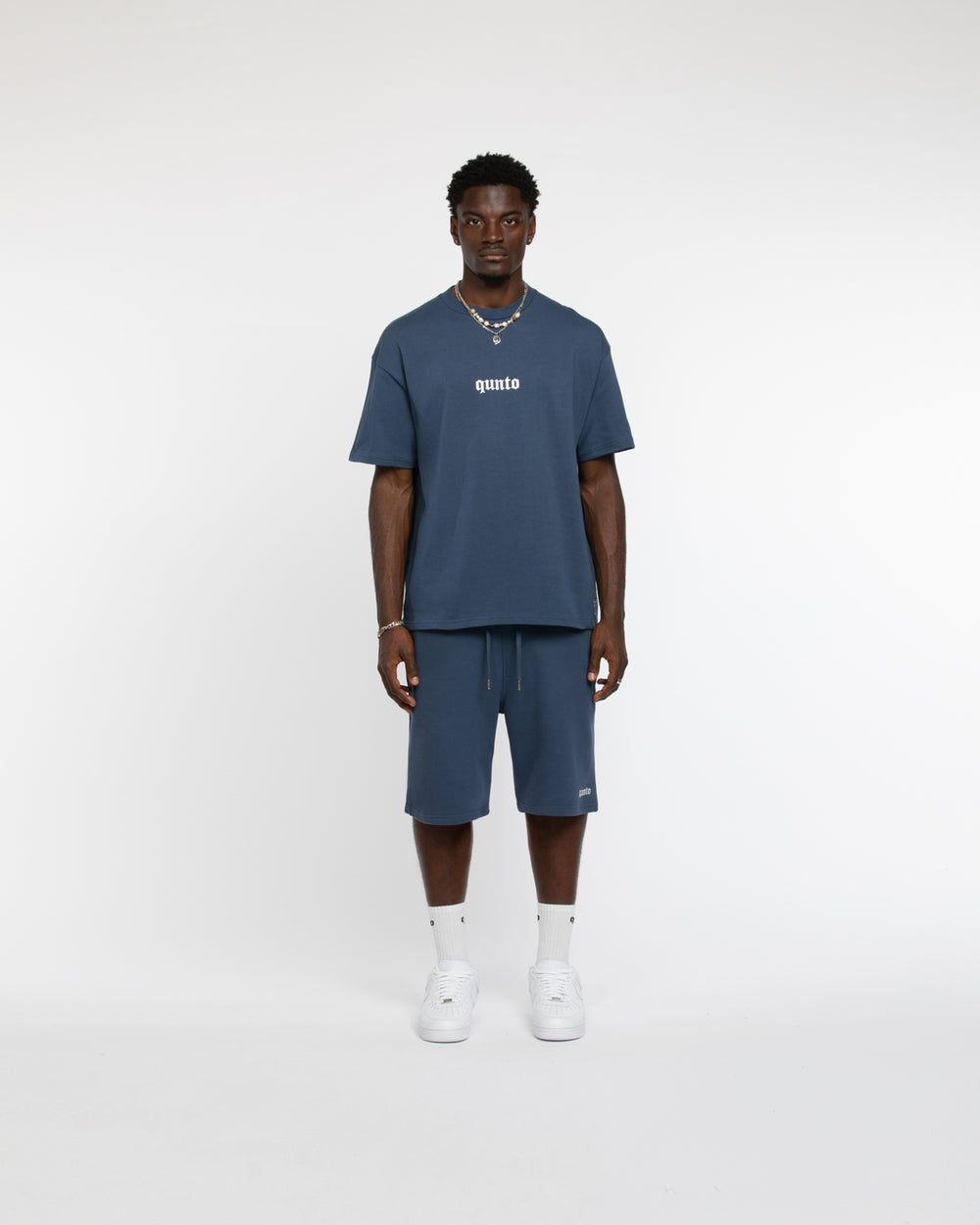 QUNTO LOGO SHORTS BLUE