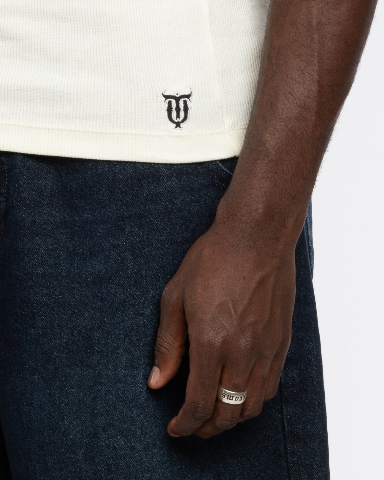 QT DENIM SHORTS BLACK