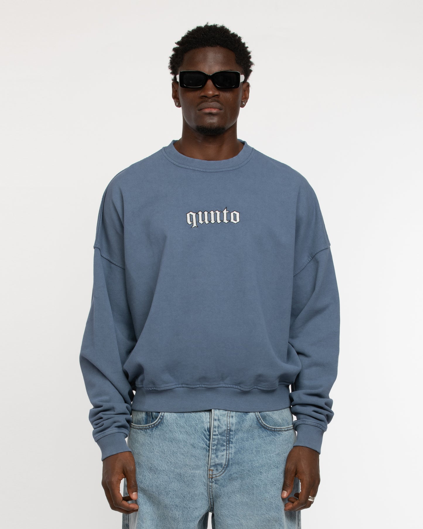 ESSENTIALS BLUE SWEATER