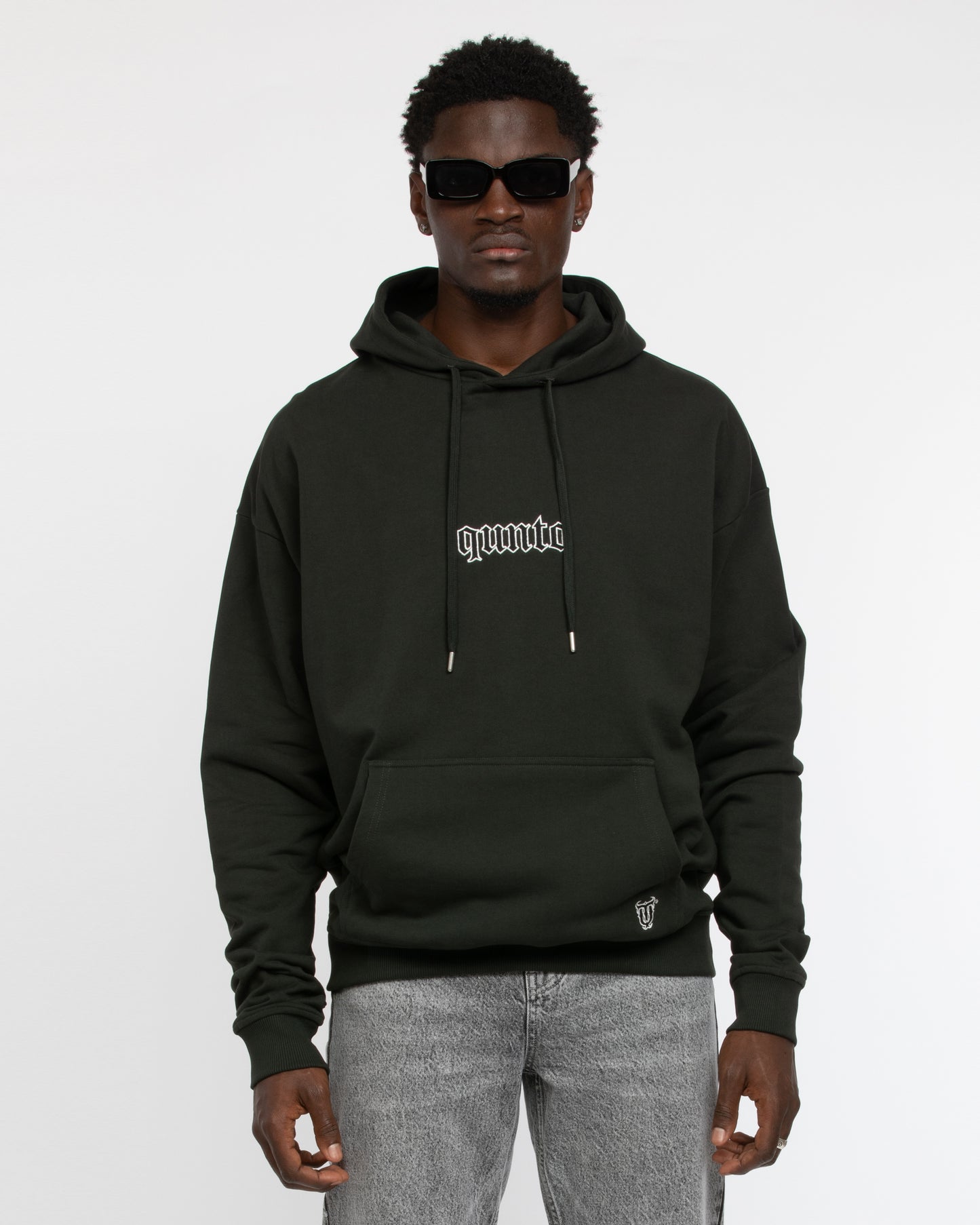 ESSENTIALS BLACK HOODIE