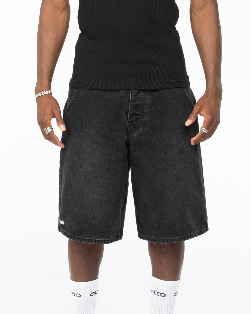 QT DENIM SHORTS BLACK