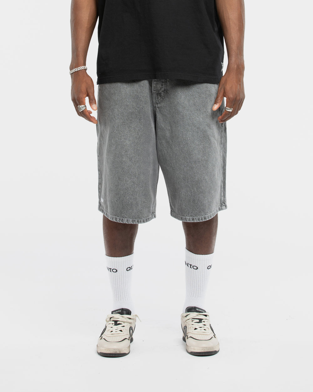 QT DENIM SHORTS GREY