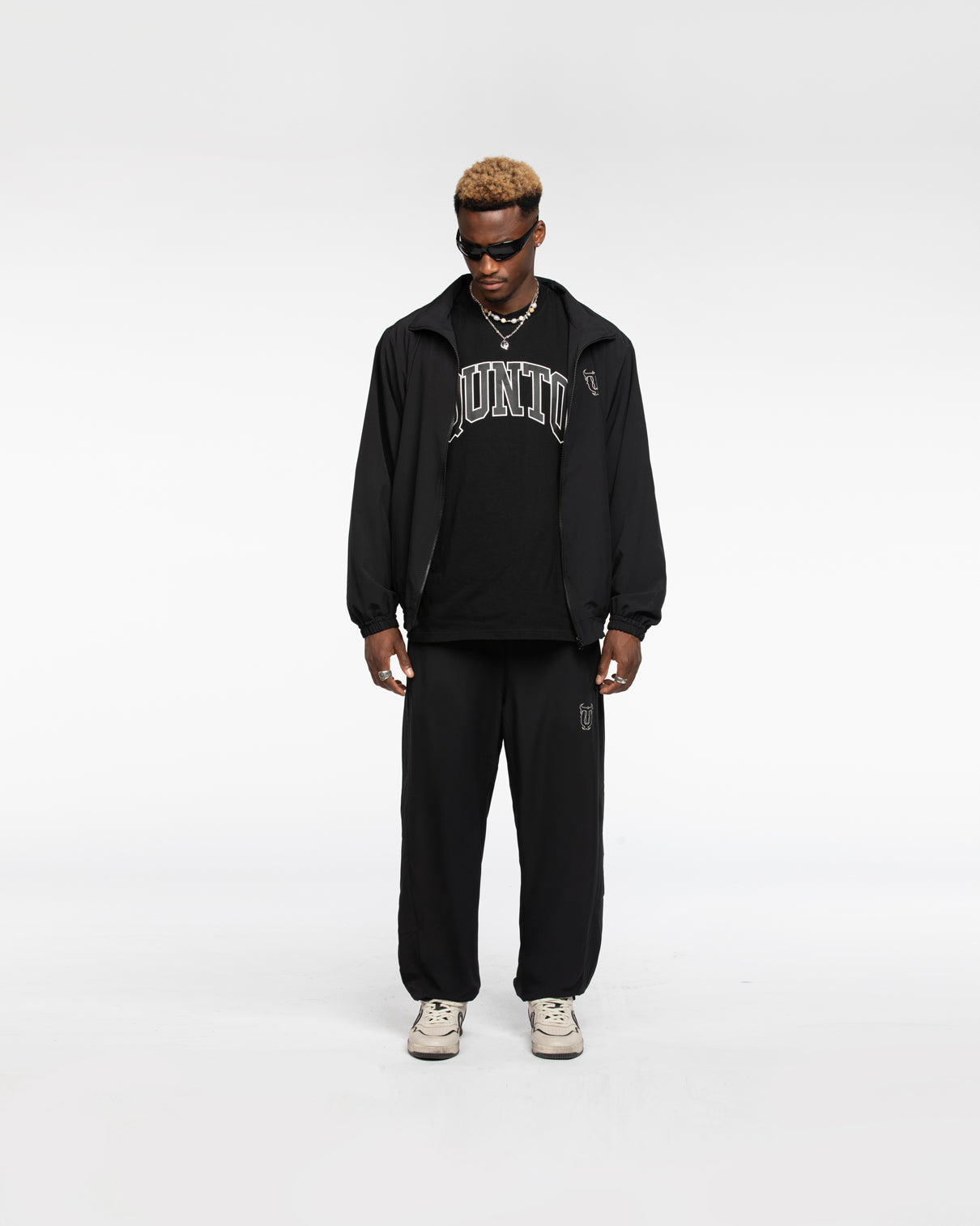 QT TRACK PANTS BLACK