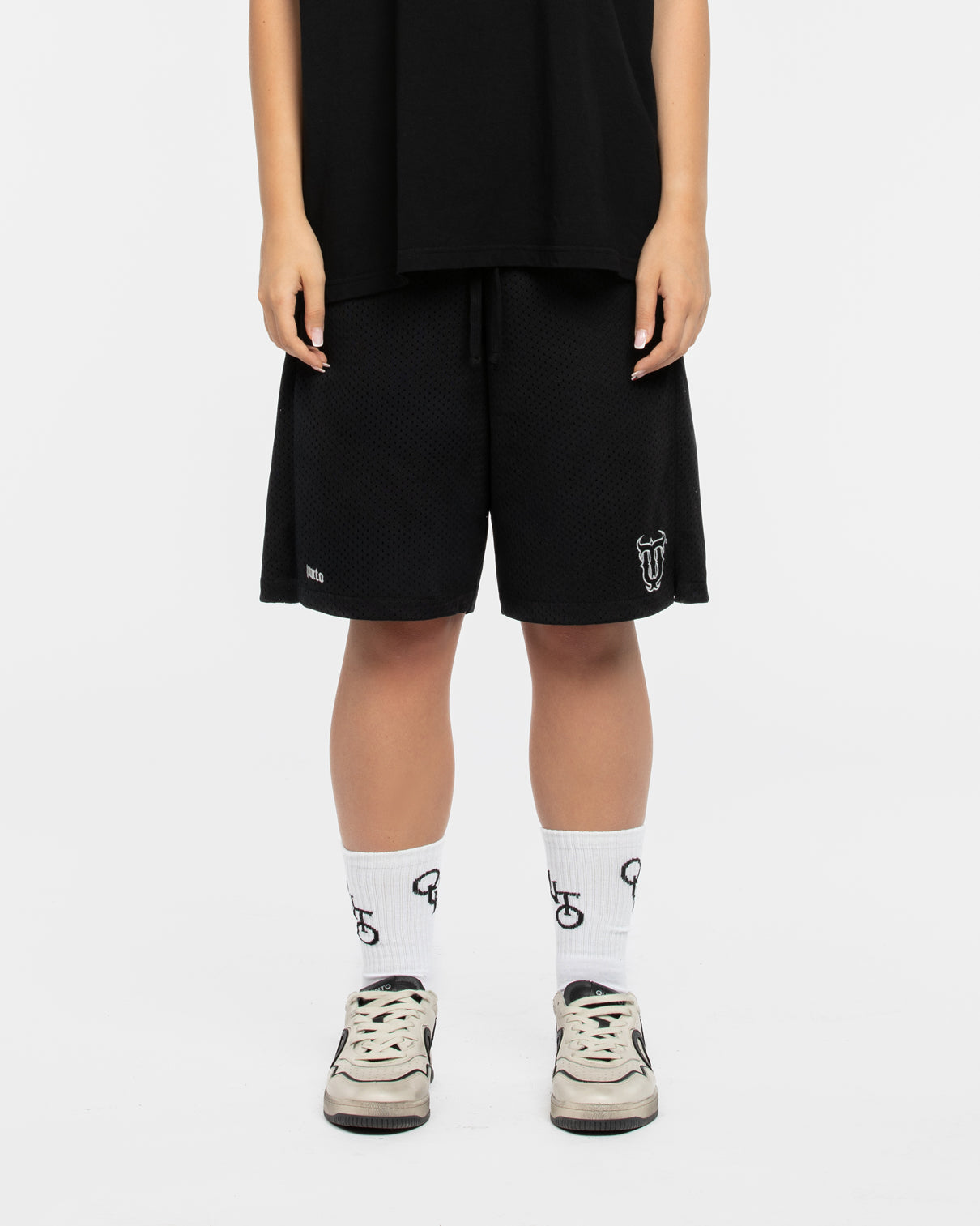 QUNTO MESH SHORTS