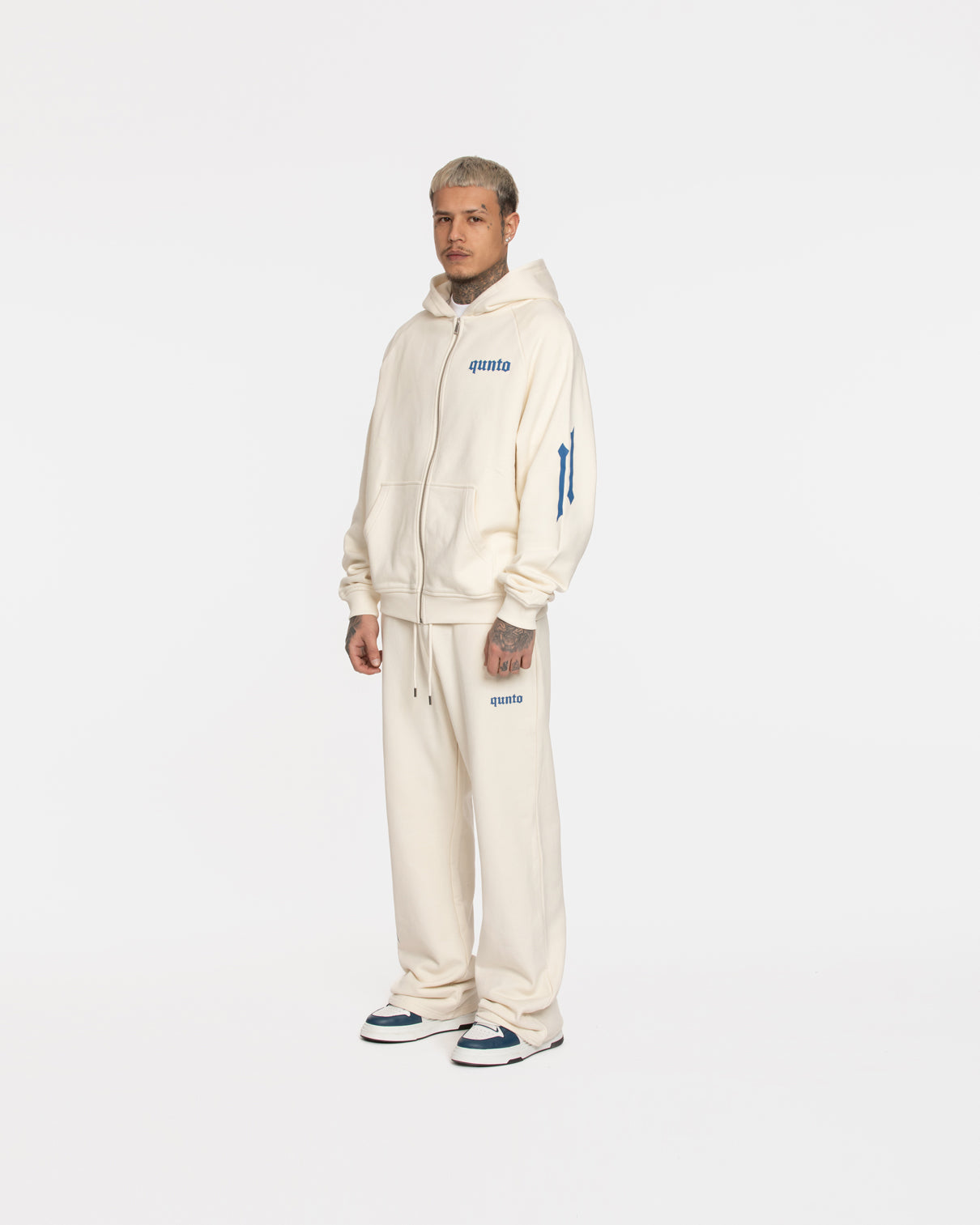 Zipper Hoodie Arrows Cream