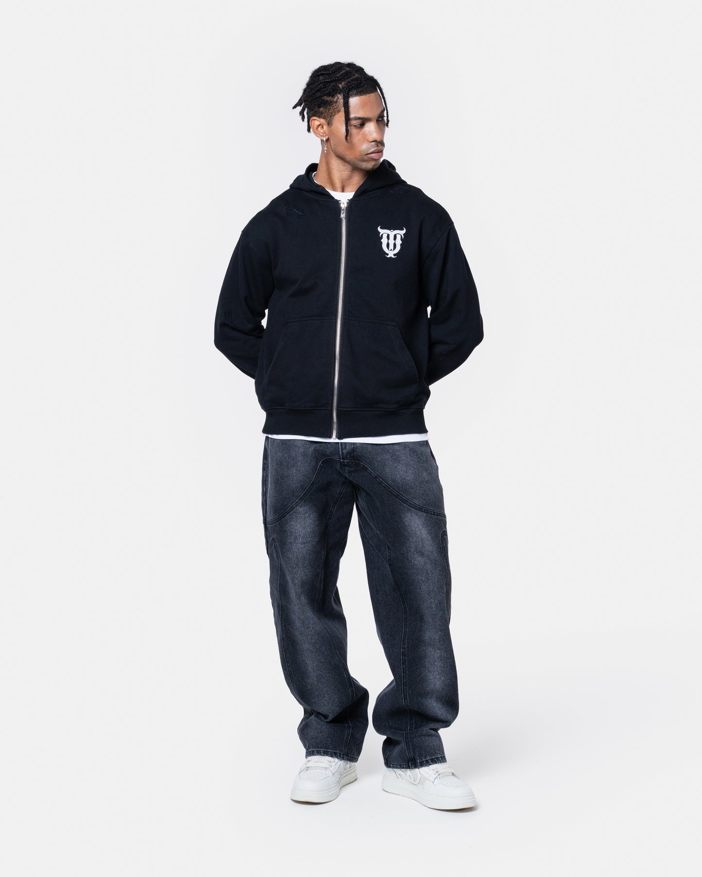 QT DIAMOND ZIPPER HOODIE BLACK