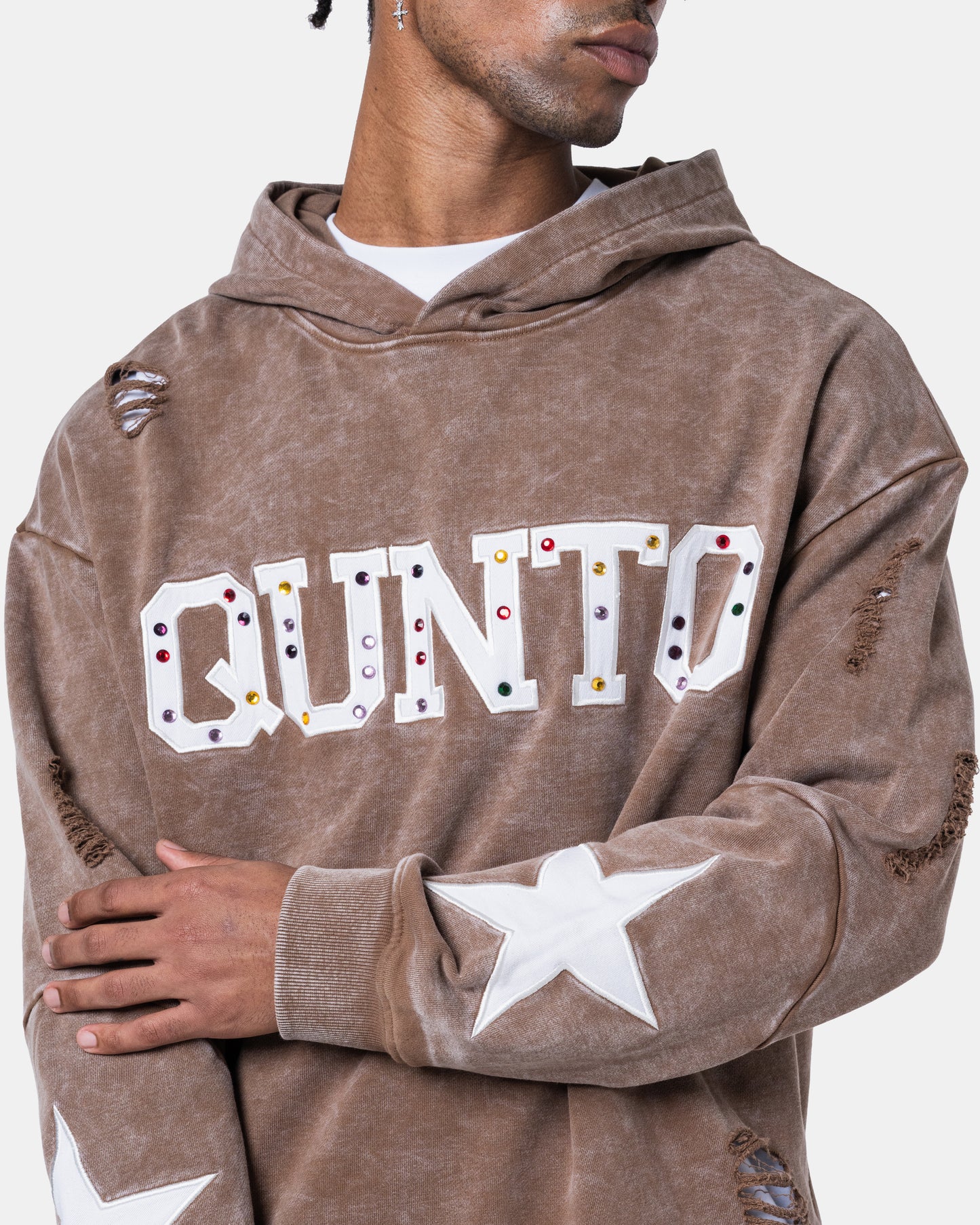 QUNTO STAR HOODIE BROWN