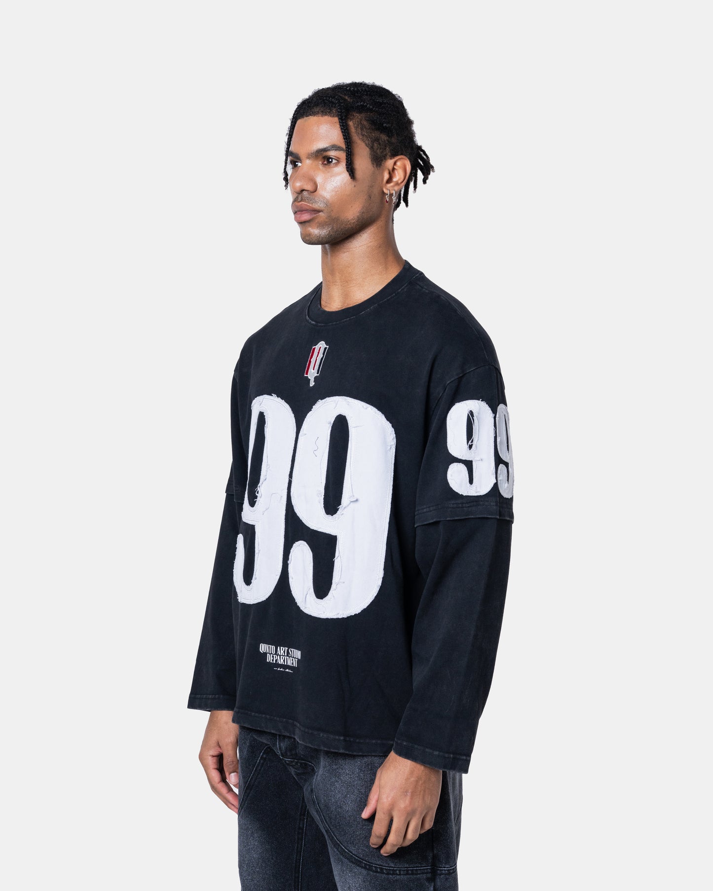 QUNTO 99 LONGSLEEVE BLACK