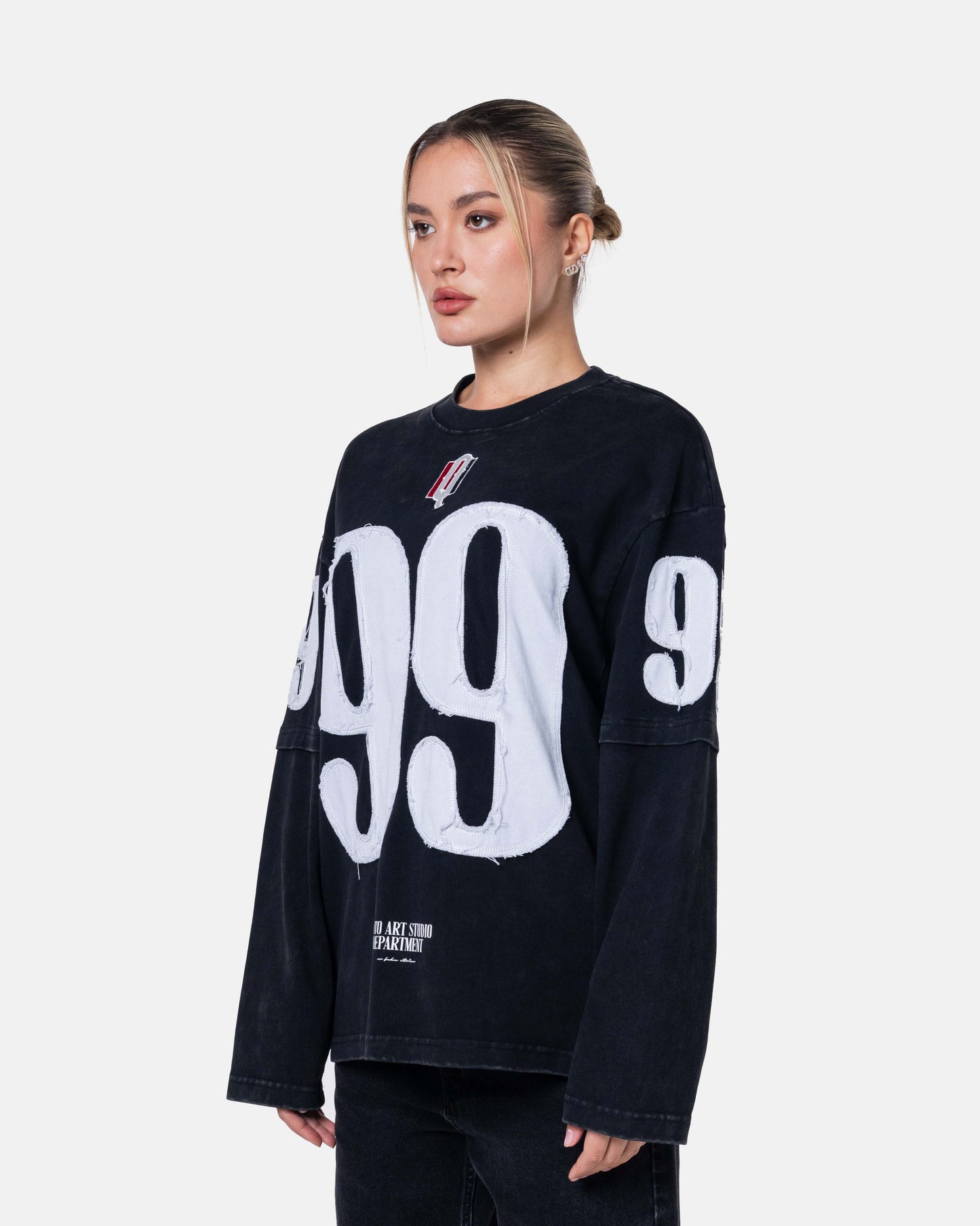 QUNTO 99 LONGSLEEVE BLACK