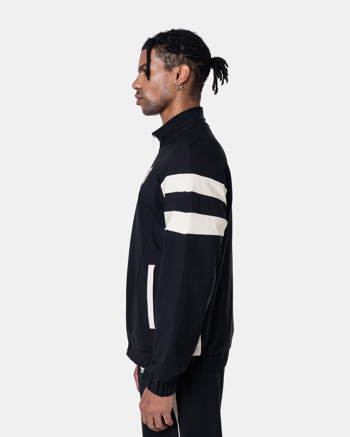 VINTAGE WINDBREAKER BLACK