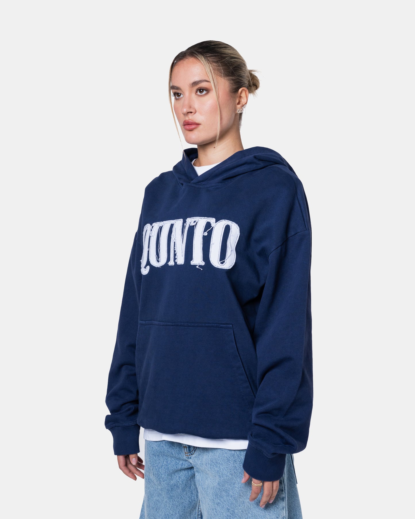 QUNTO C LOGO HOODIE BLUE