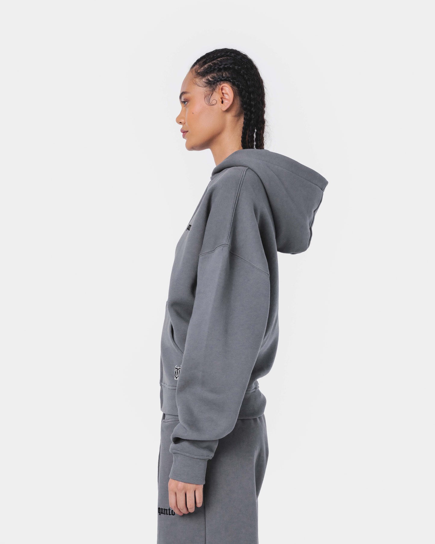 ESSENTIALS ZIPPER HOODIE GREY