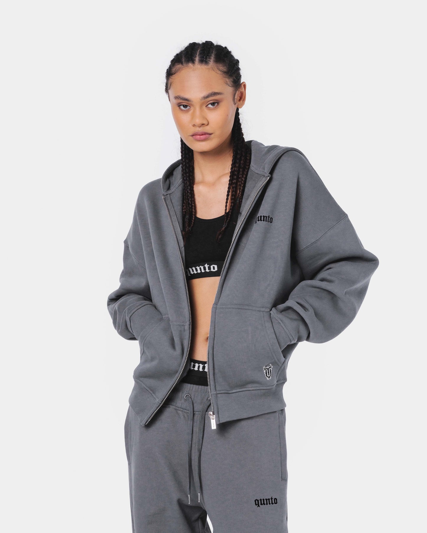 ESSENTIALS ZIPPER HOODIE GREY