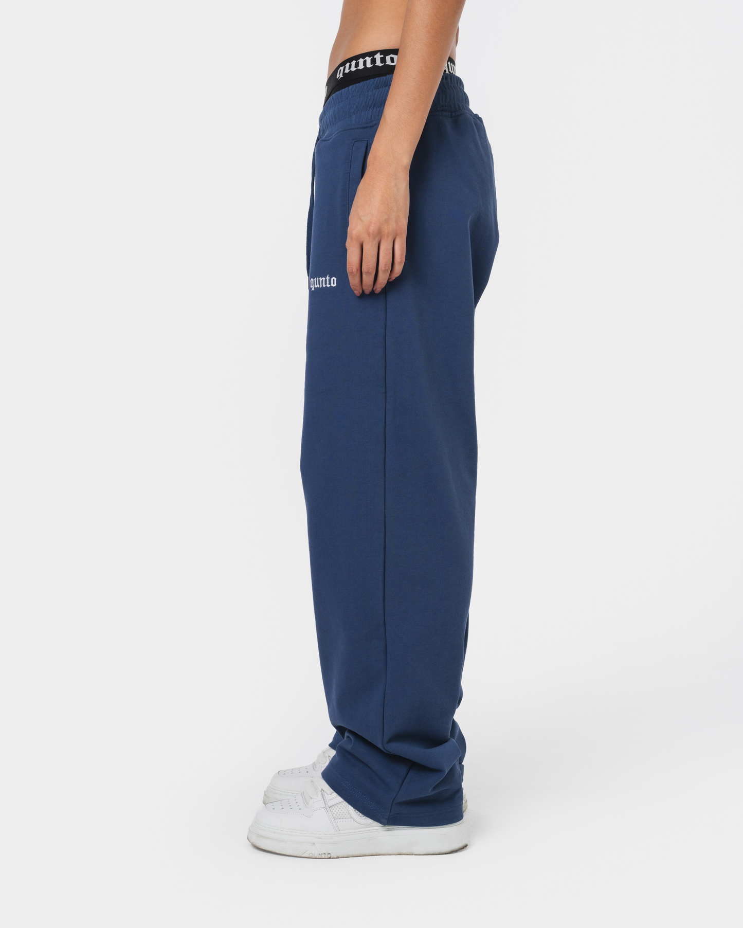 QUNTO CLASSIC JOGGER BLUE