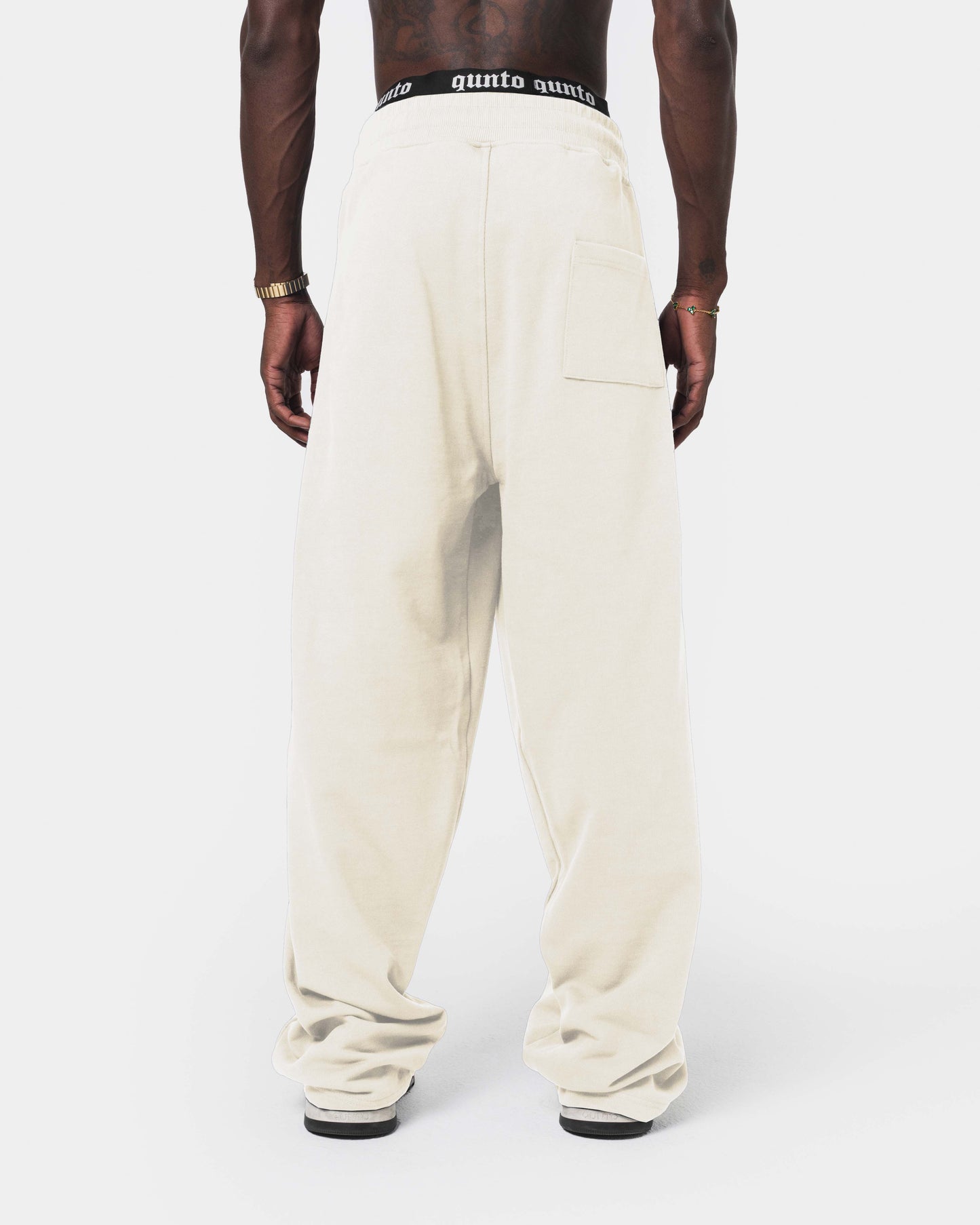 QUNTO CLASSIC JOGGER CREAM