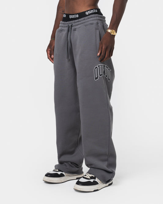 QUNTO ESSENTIAL JOGGER GREY