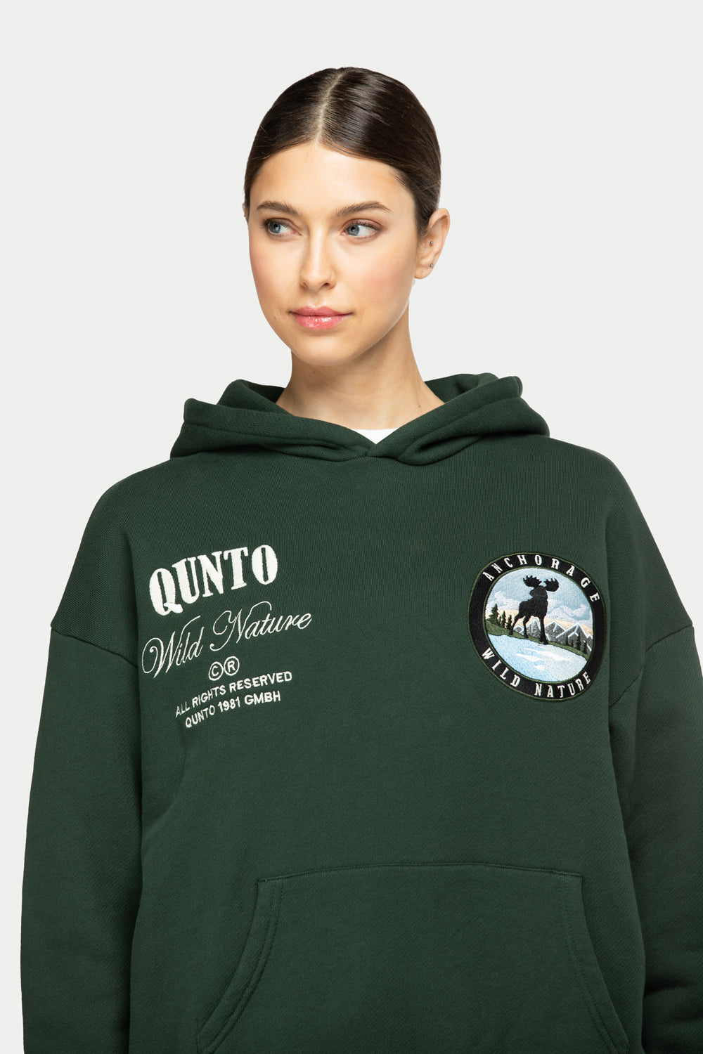 MOOSE BADGE HOODIE GREEN