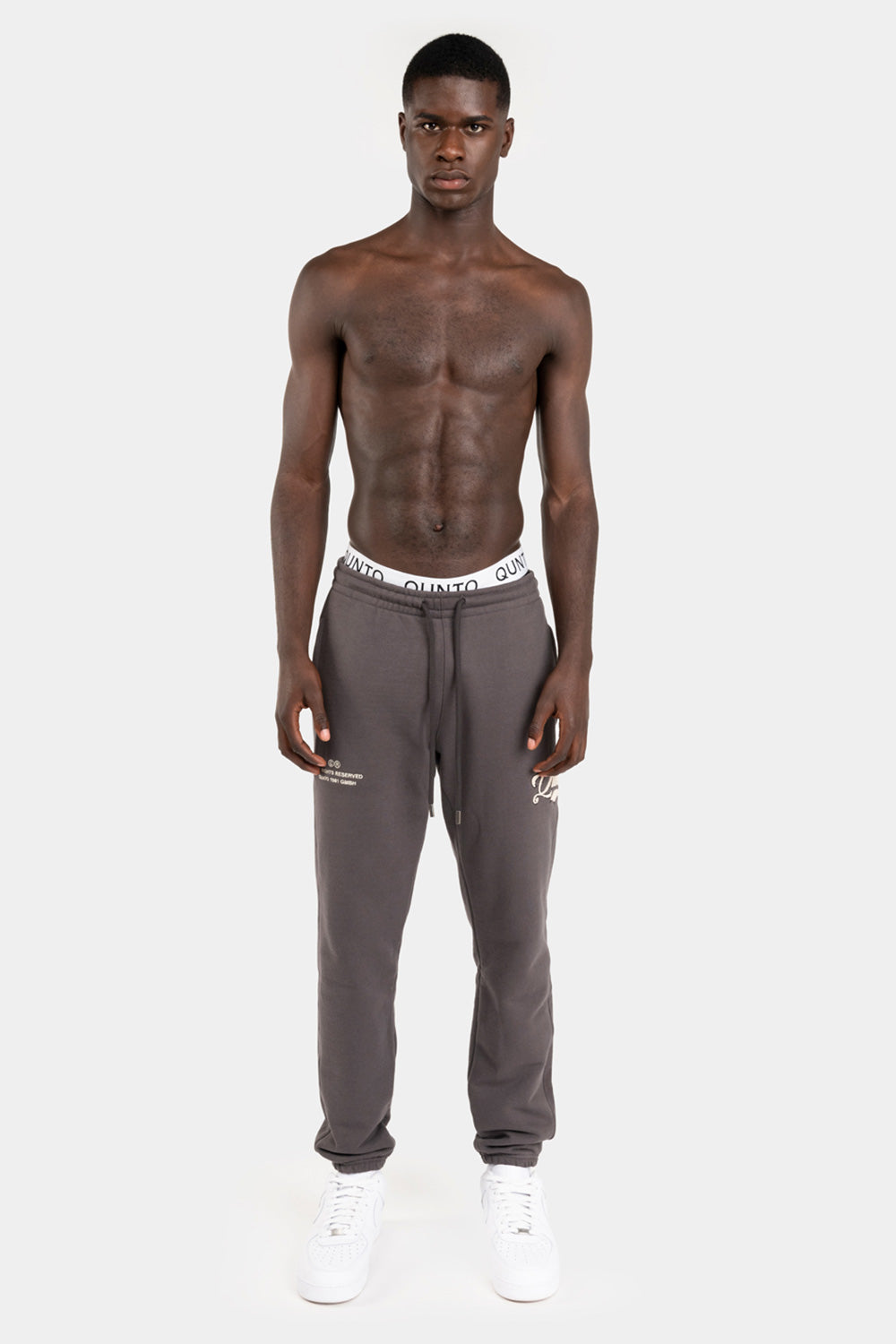 JOGGER QUNTO CLUB GREY