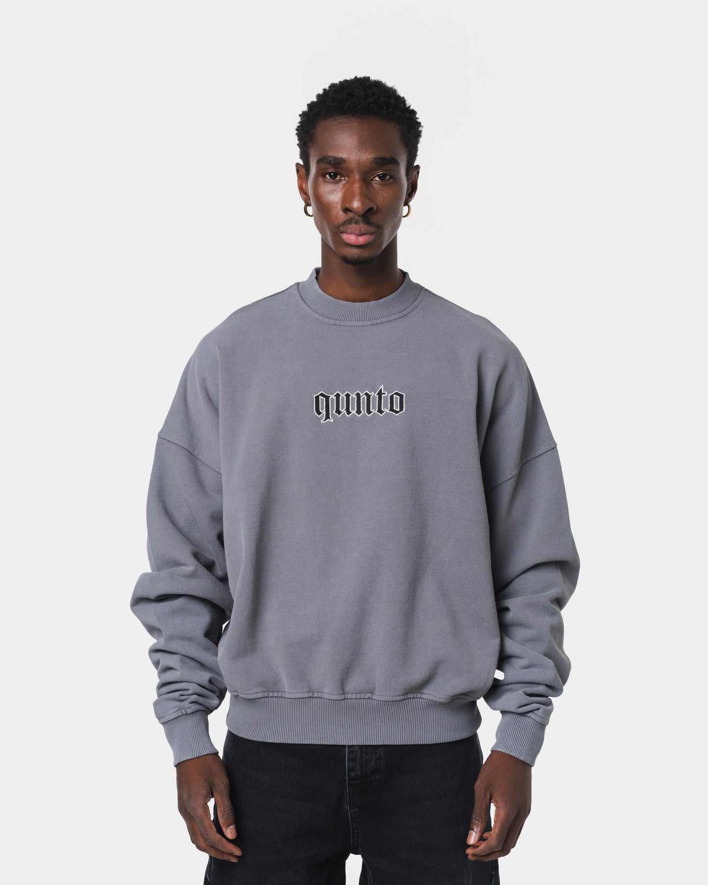 ESSENTIAL GREY SWEATER