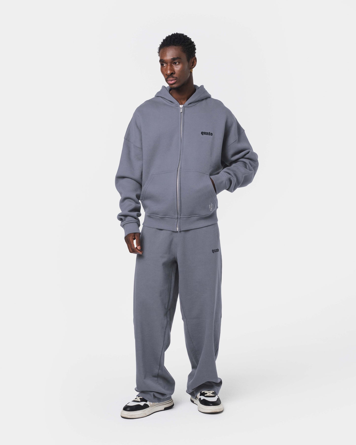 ESSENTIALS ZIPPER HOODIE GREY