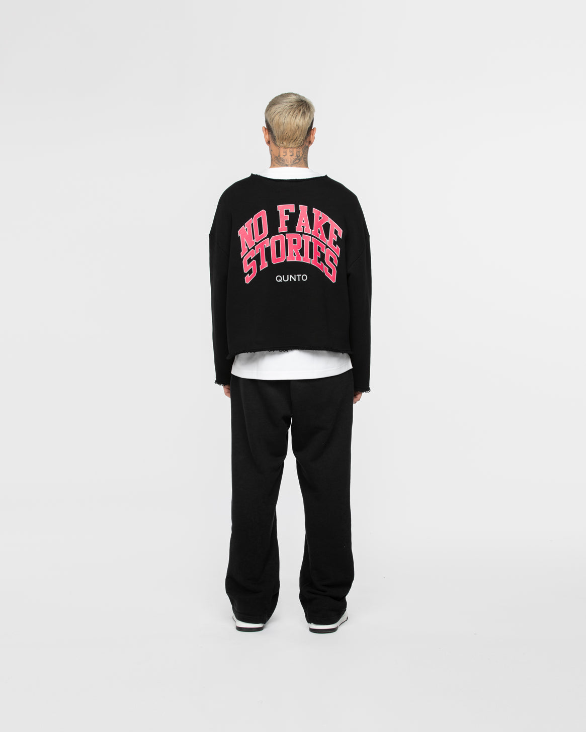 Raspberry Qunto Sweatshirt Black