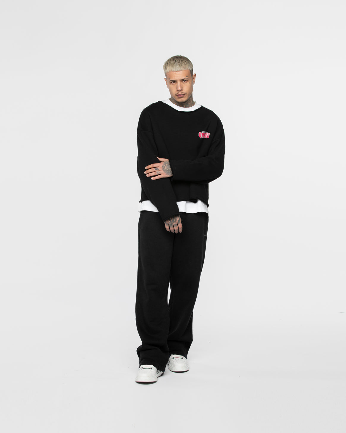 Raspberry Qunto Sweatshirt Black