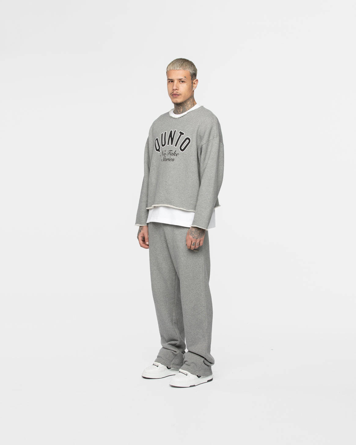 B&W Qunto Sweatshirt Grey