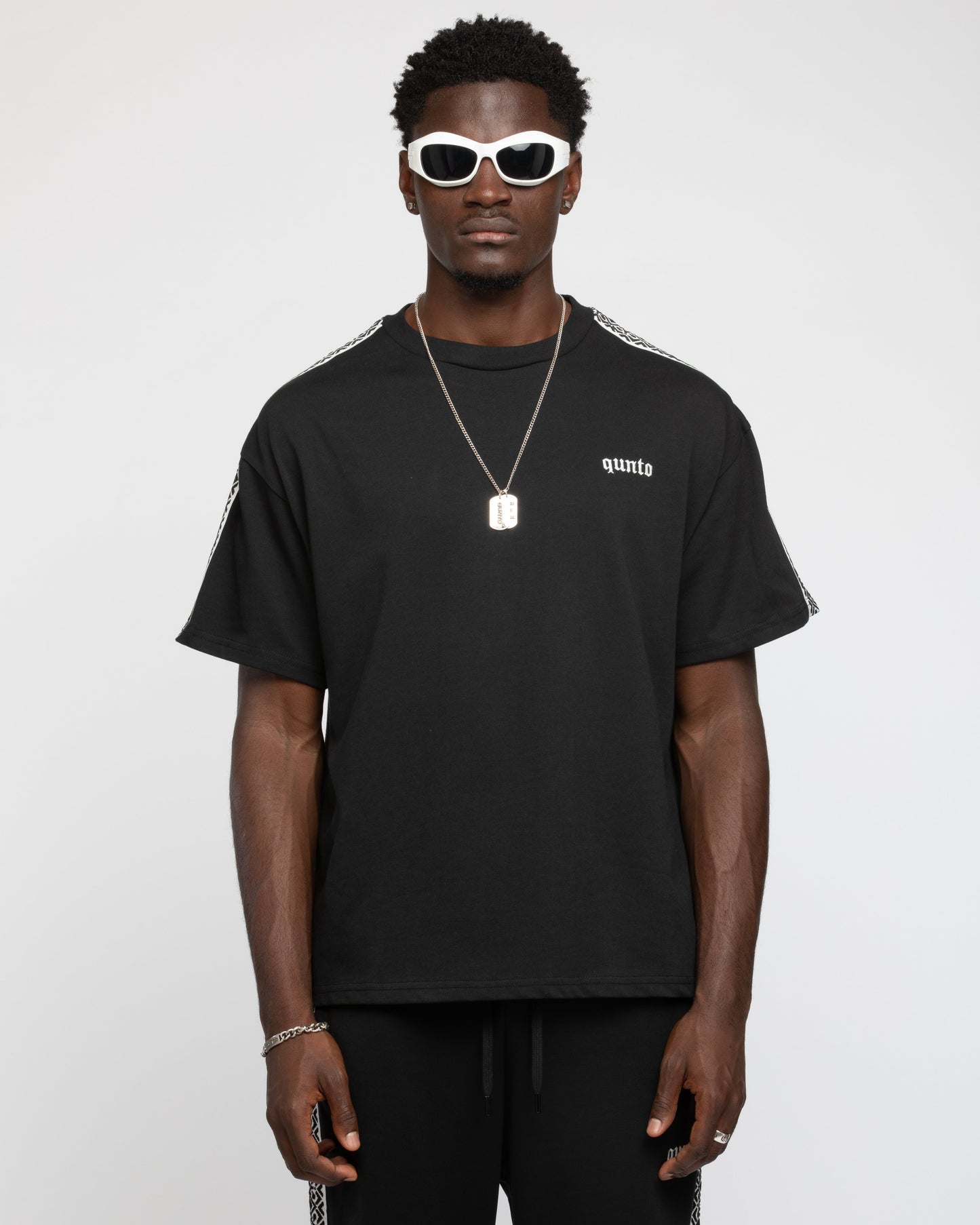 Heritage Black 4-Piece Bundle