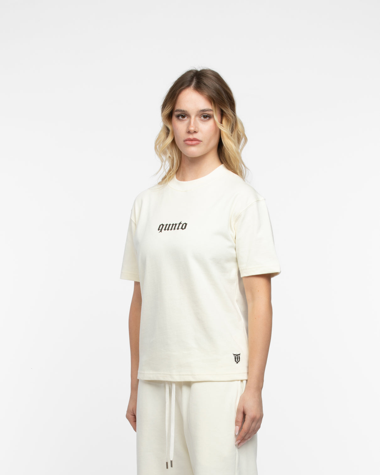 W ESSENTIAL WHITE TSHIRT