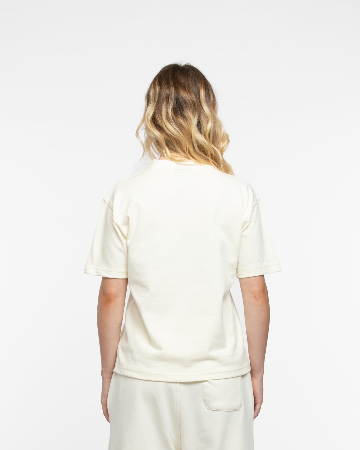 W ESSENTIAL WHITE TSHIRT