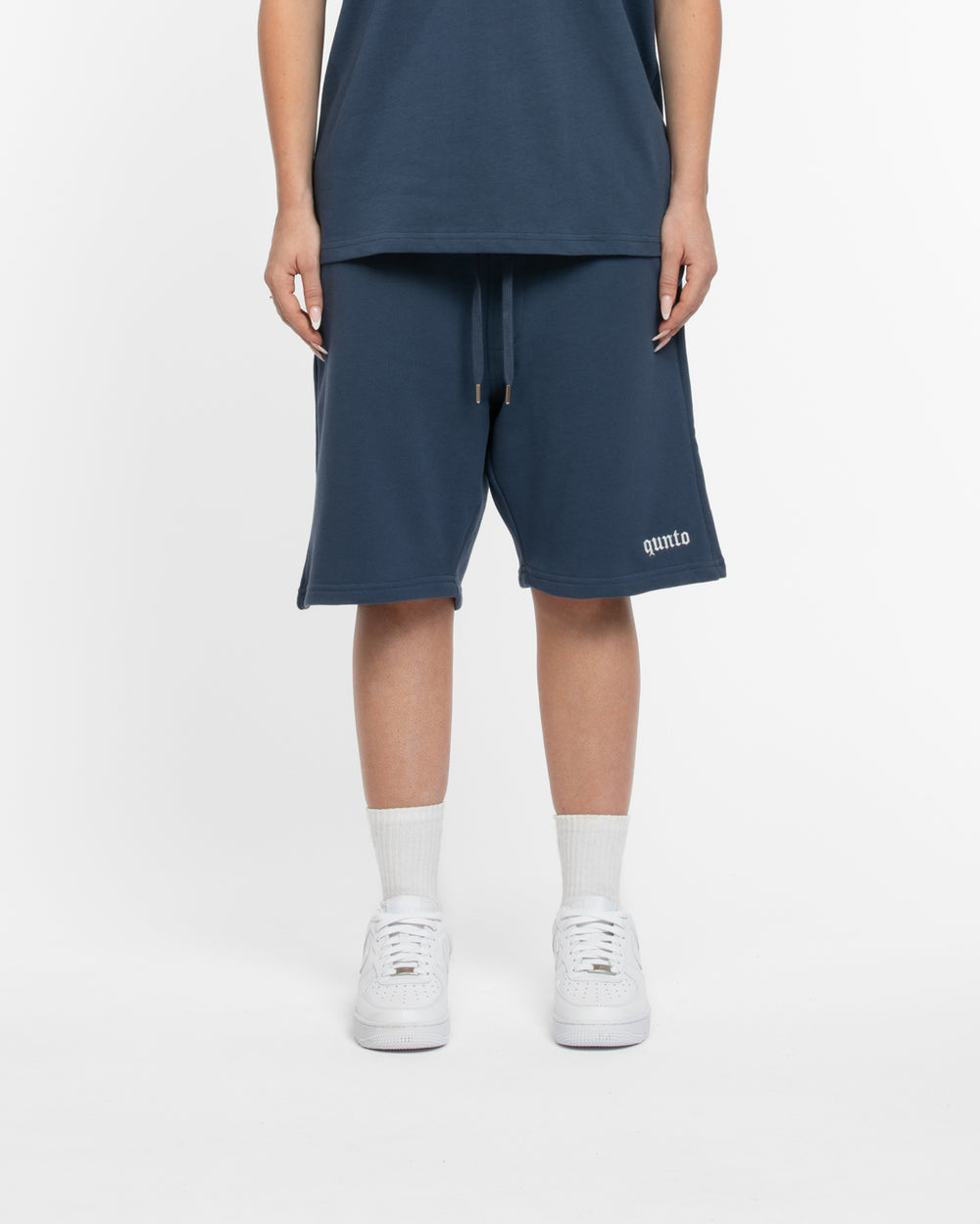 QUNTO LOGO SHORTS BLUE