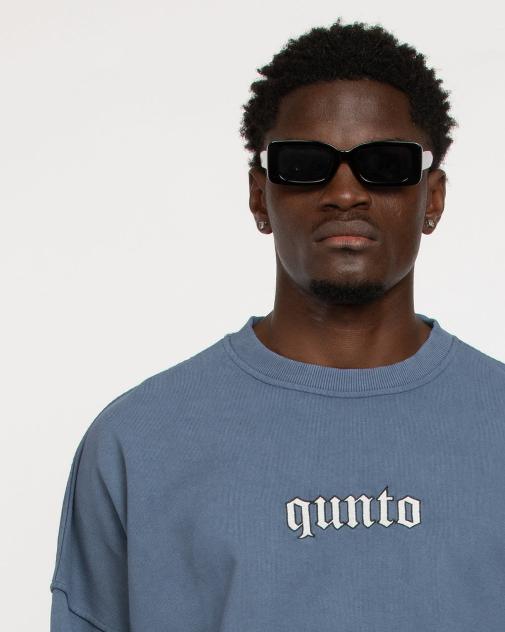 ESSENTIAL BLUE SWEATER