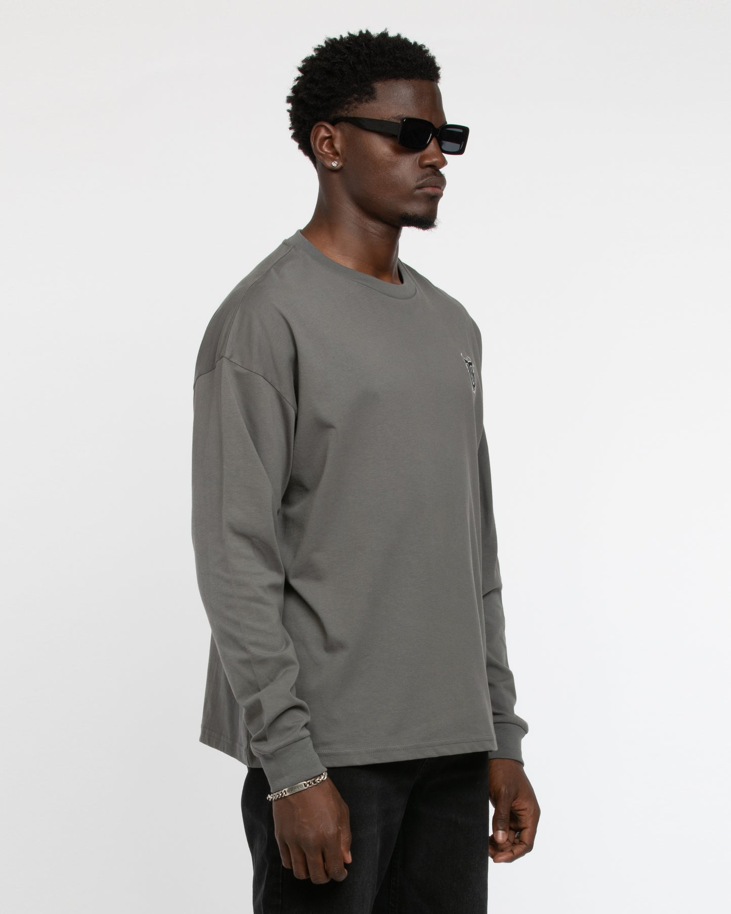 LONGSLEEVE BASIC GREY