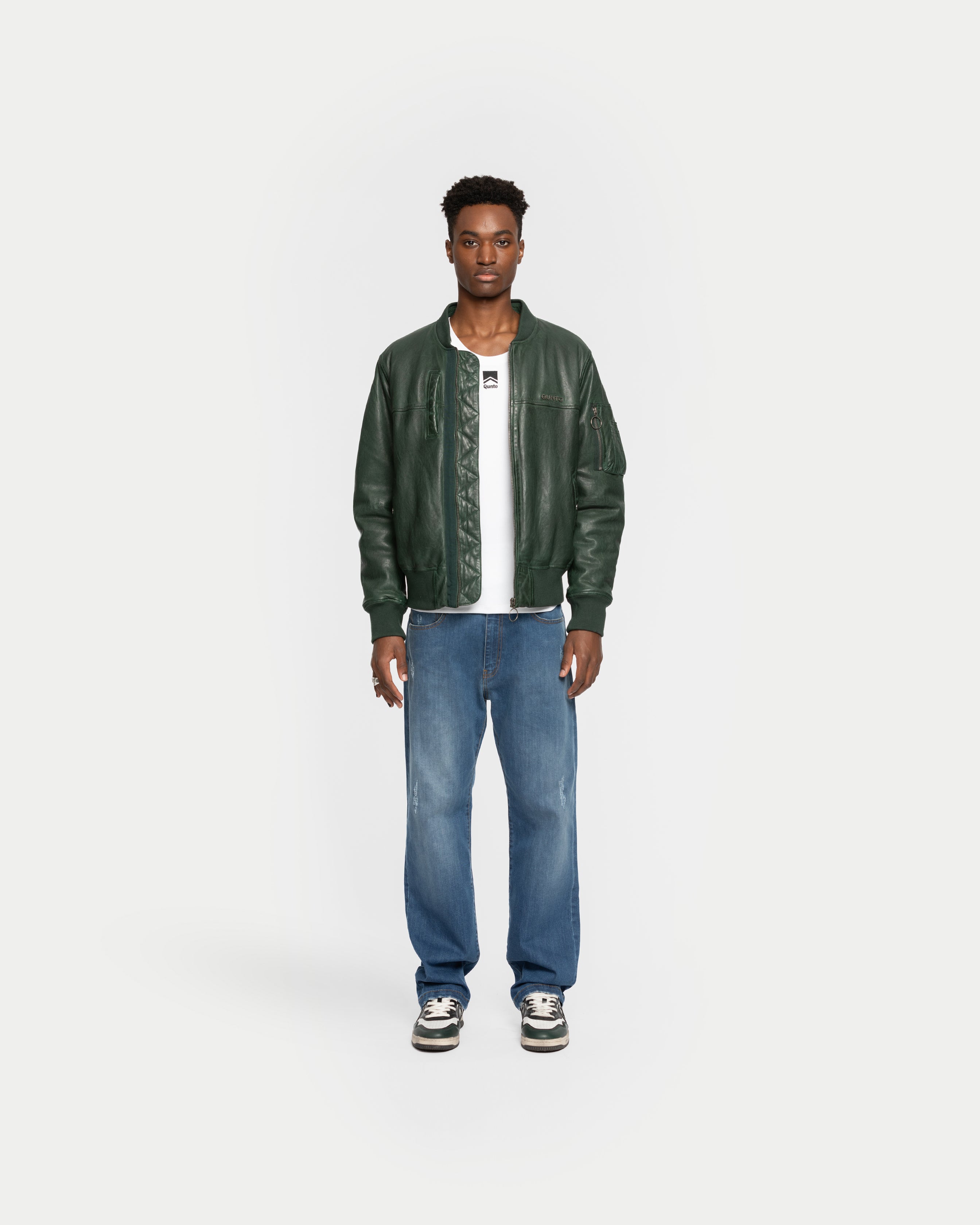 Grüne Lederjacke
