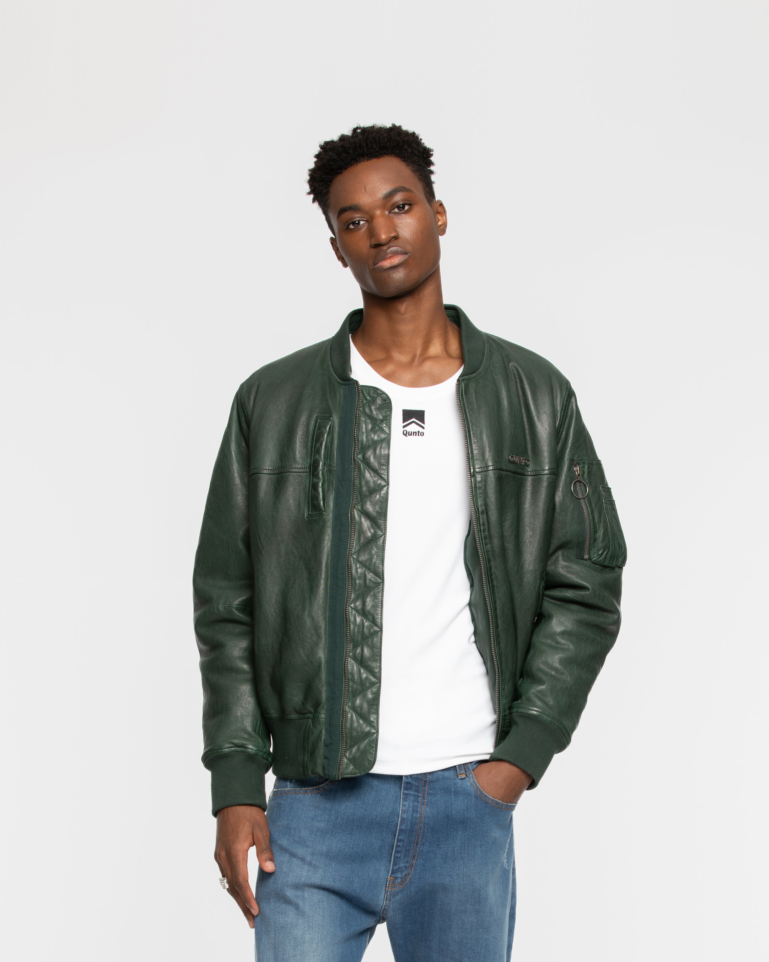Grüne Lederjacke