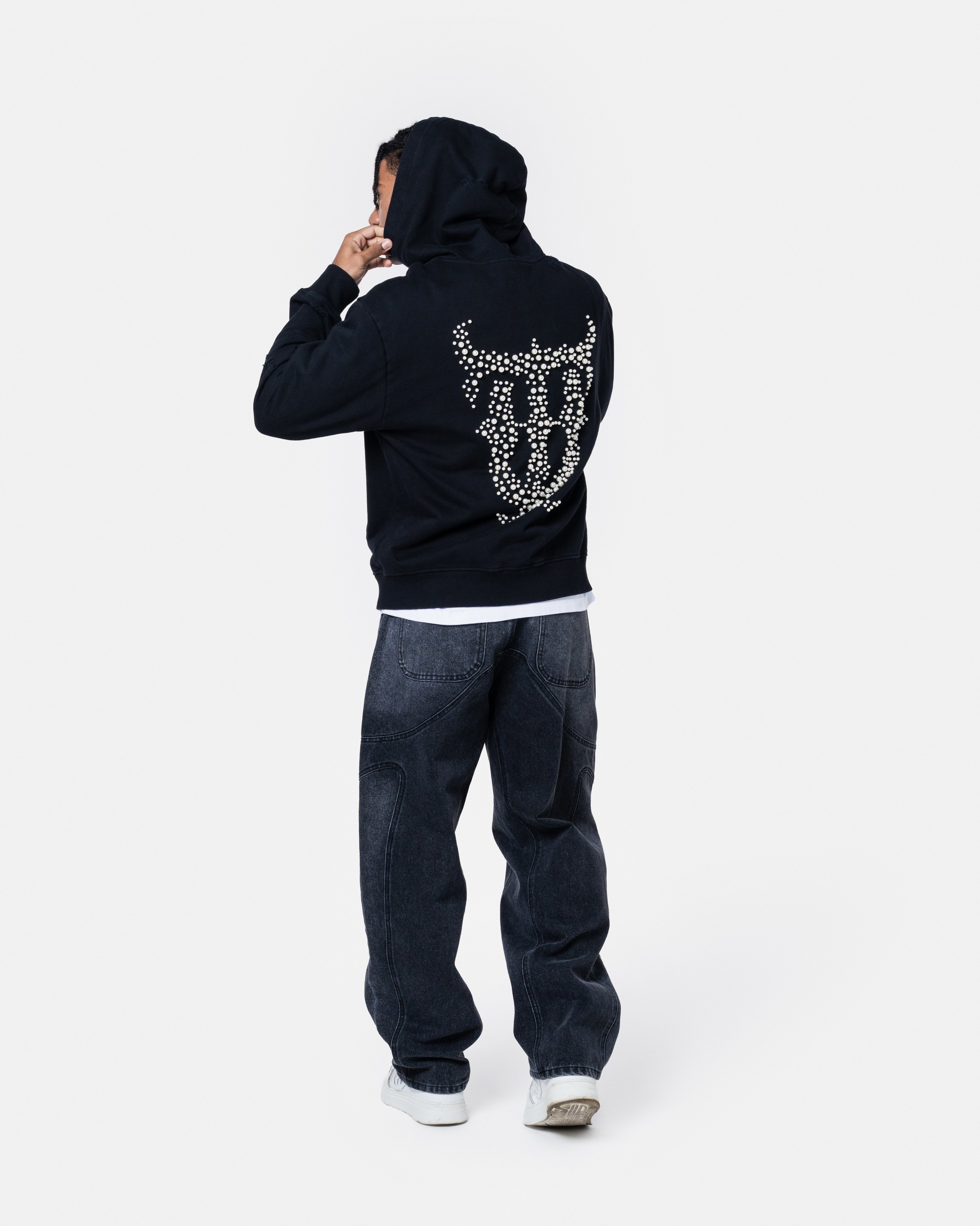 QT Pearl Zip Hoodie Black