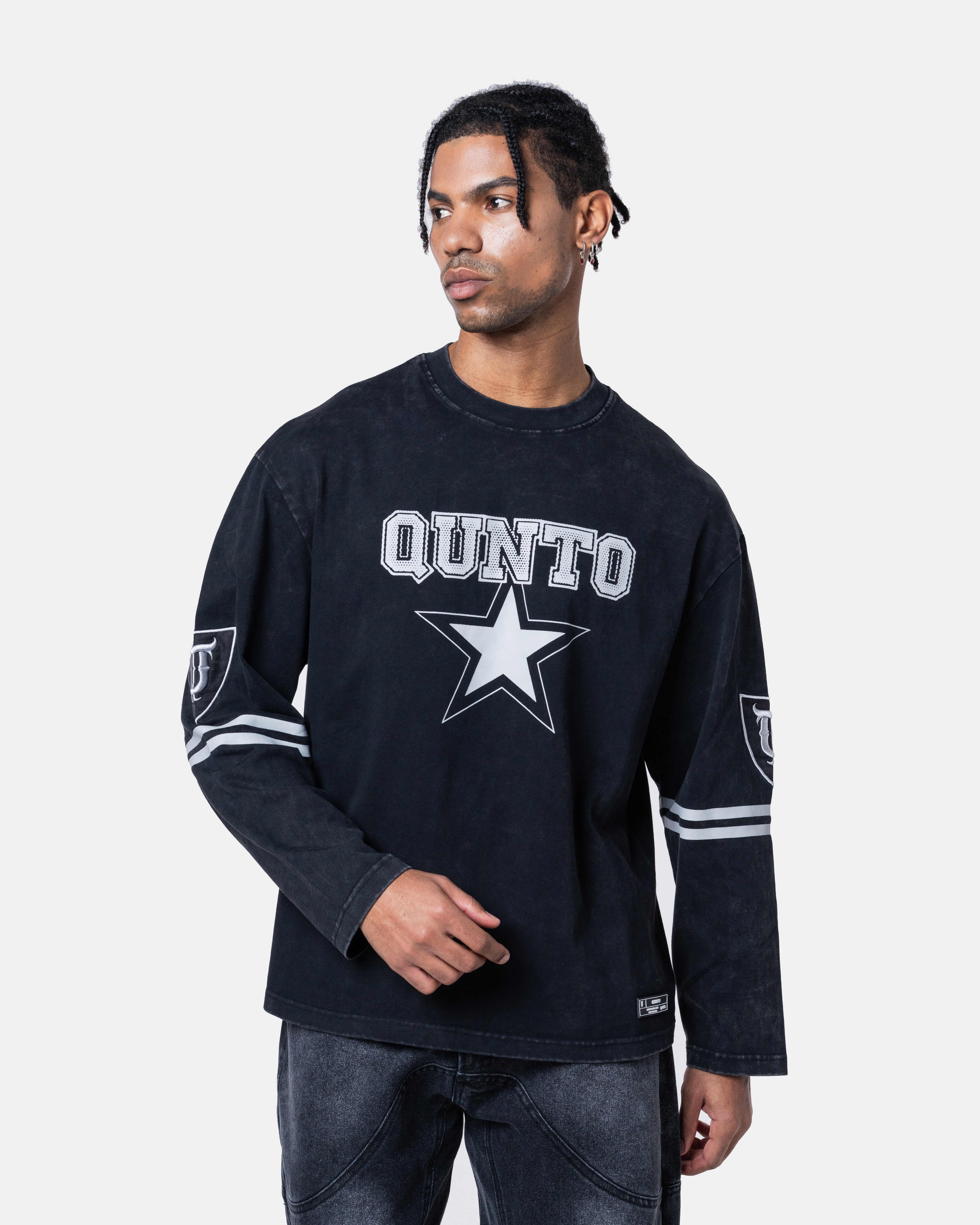 Star Long Sleeve Black