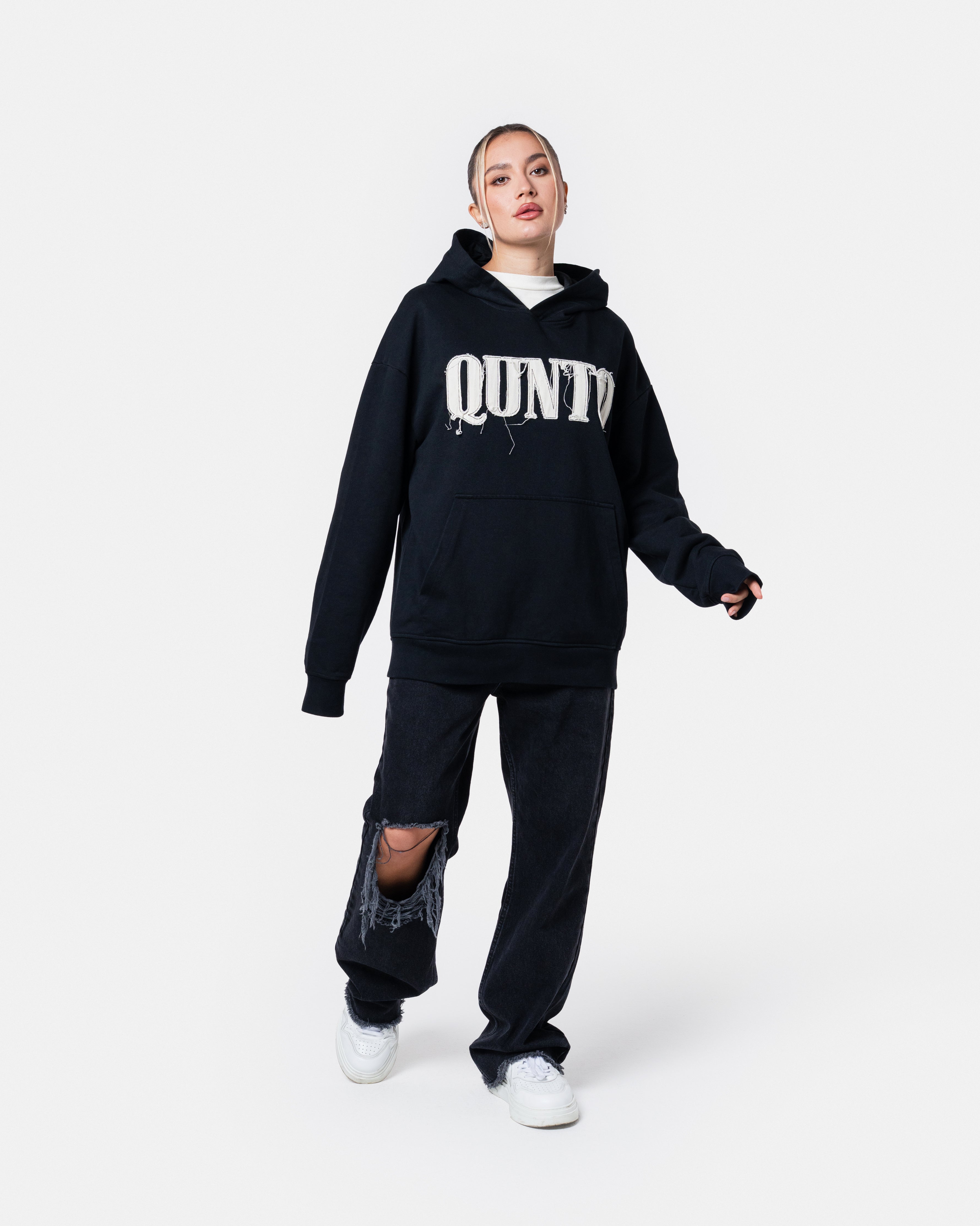 QUNTO C Logo Hoodie Black