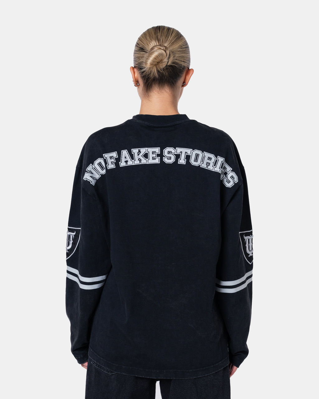 Star Long Sleeve Black