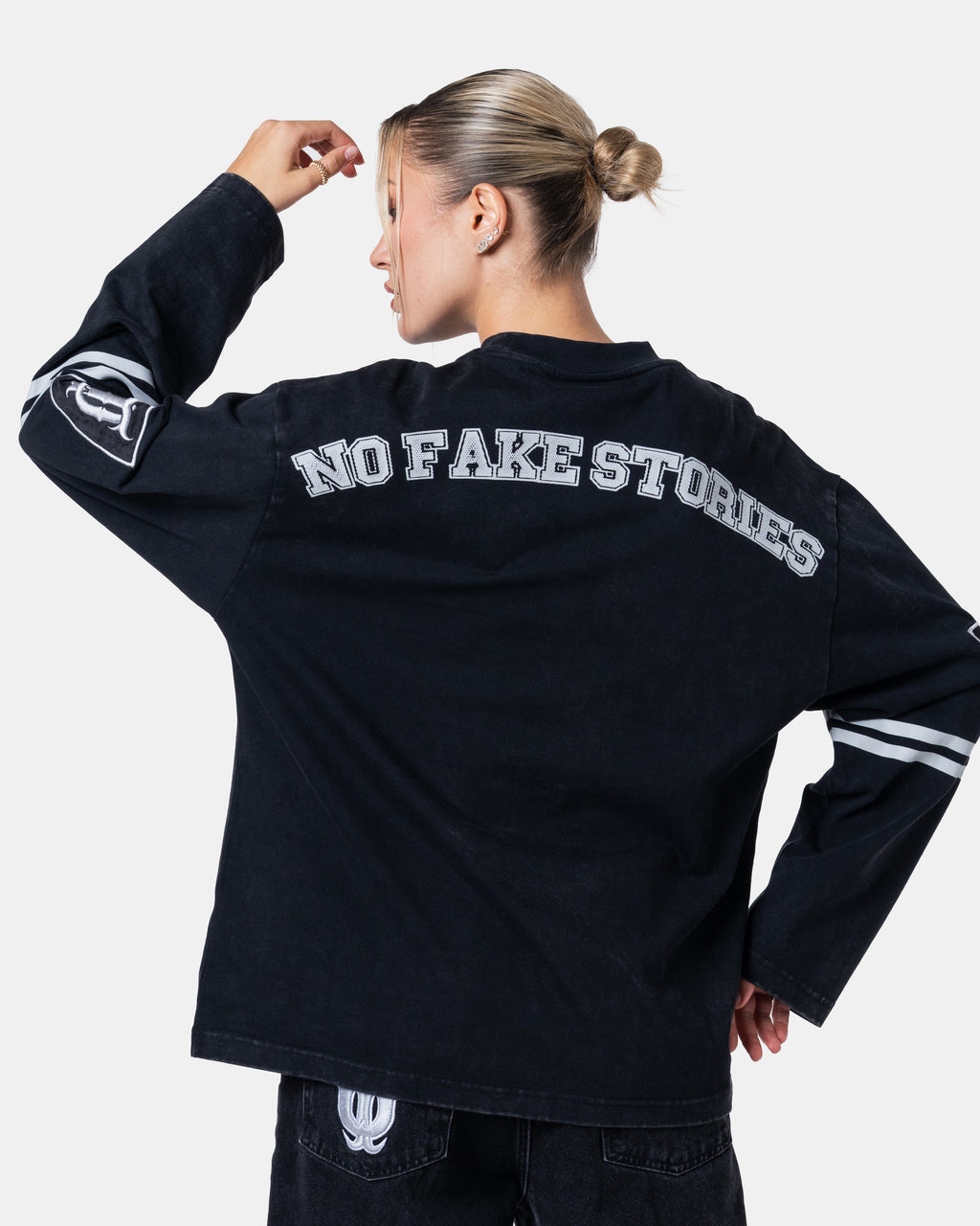 Star Long Sleeve Black