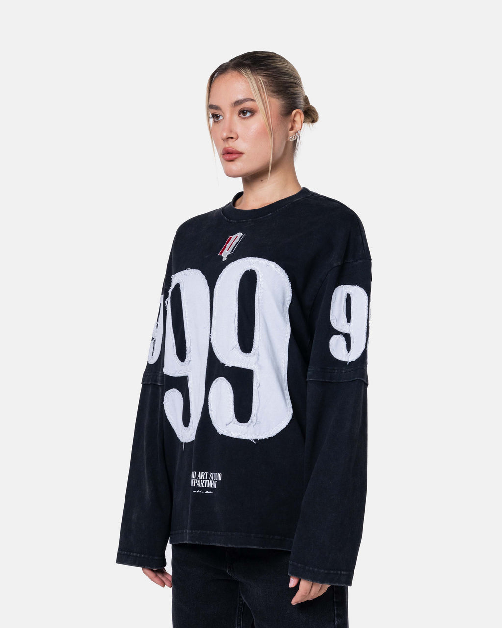 QUNTO 99 Long Sleeve Black