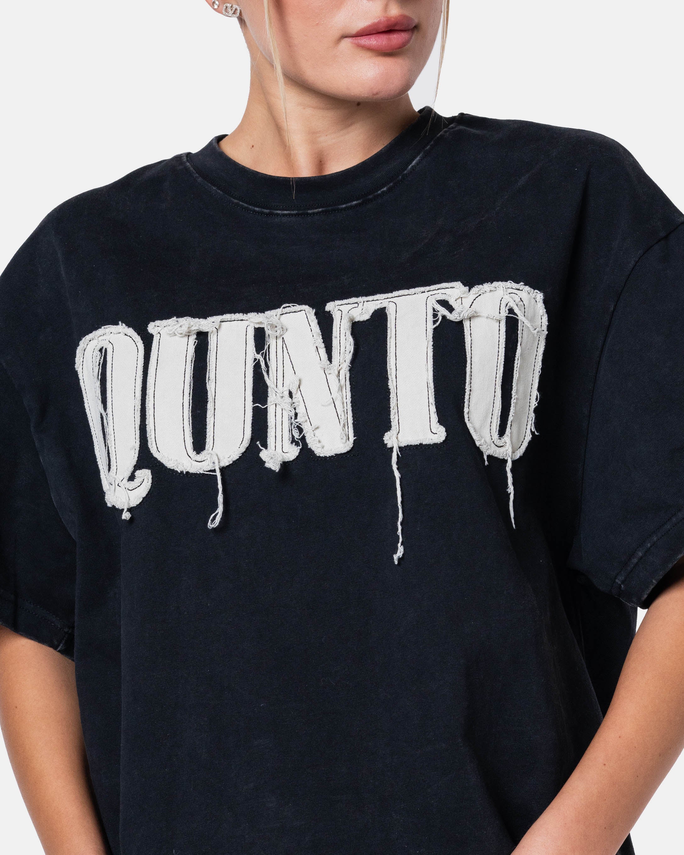 QUNTO Oversize Tee Black