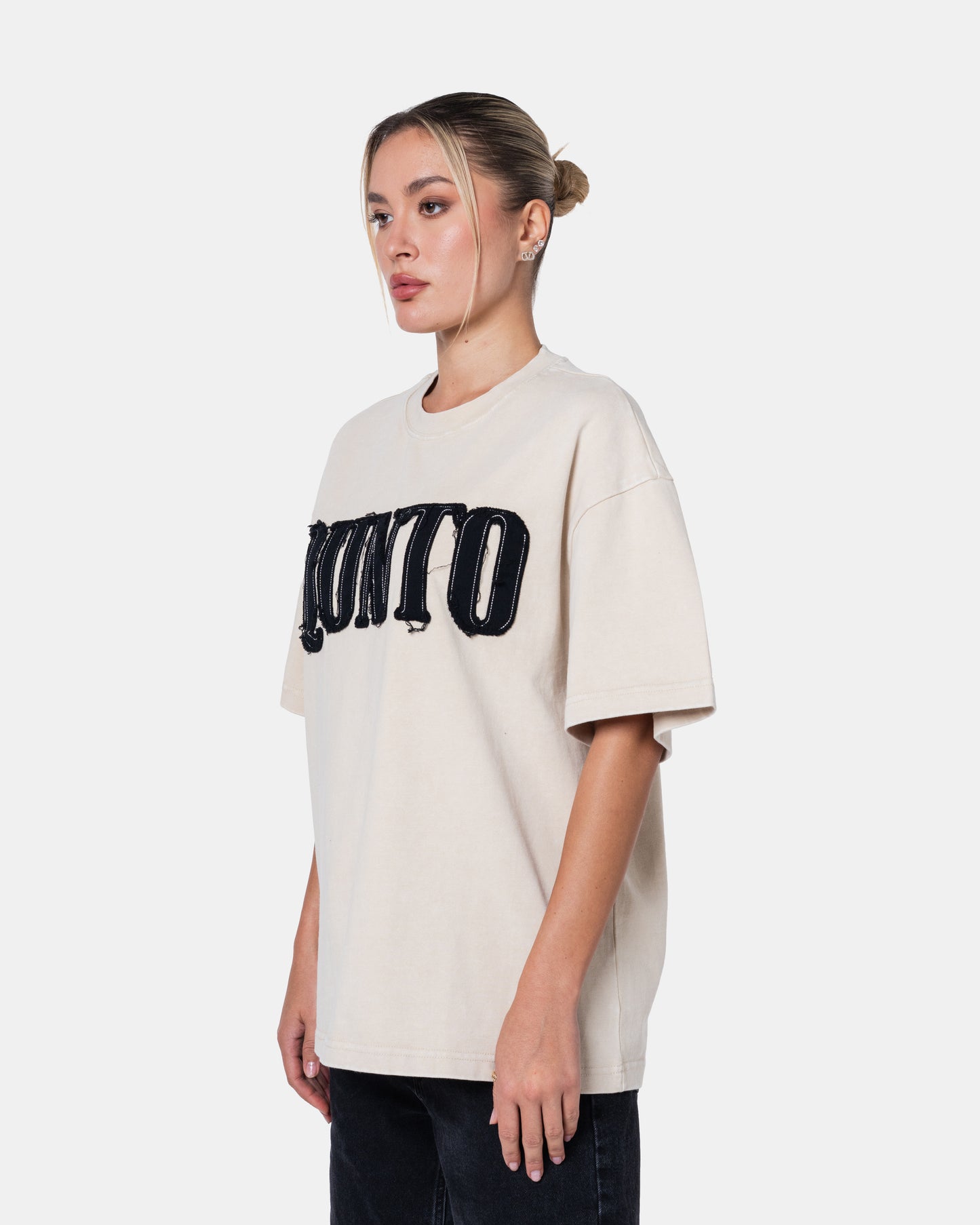 QUNTO OVERSIZE TEE CREAM